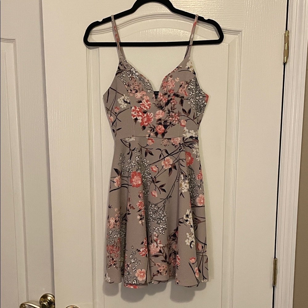 Haute Monde Pink and Gray Floral Dress